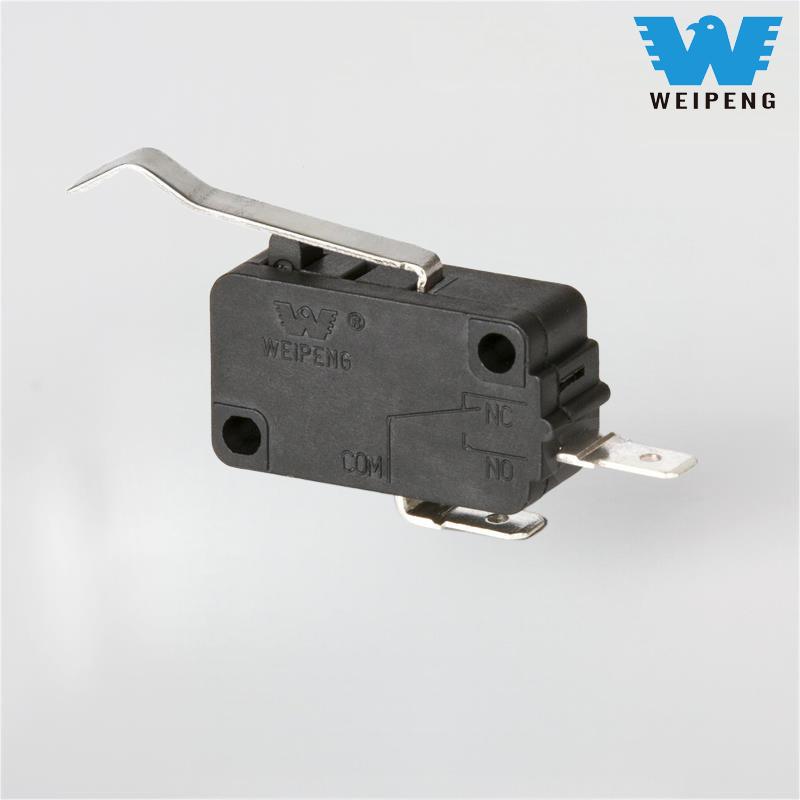 Kaksinapainen kahva hopeanvärinen kosketin Normaalisti avoin vedenlämmittimen mikrokytkin