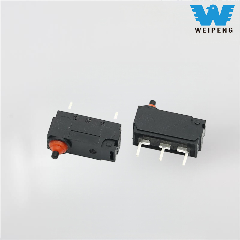 Vesitiivis mikrokytkin, jossa on itsepalautus ja hiiren matkantunnistus